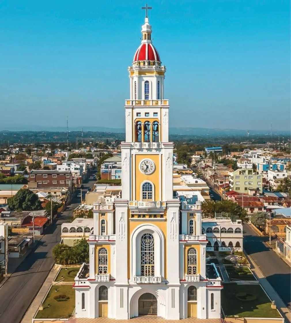 Esta pieza promocional busca posicionar el destino como enclave referente del turismo sostenible en República Dominicana.