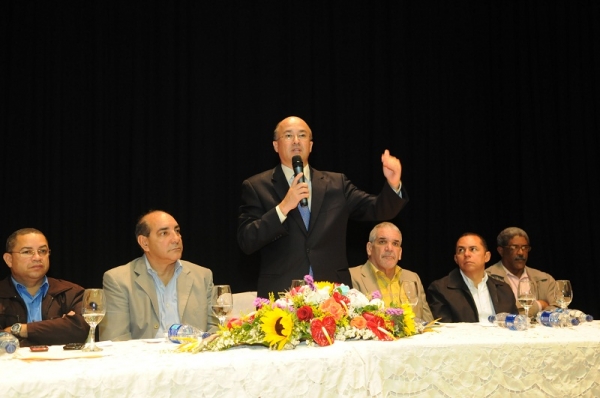 Domínguez Brito lleva Plan Convivencia a provincia Espaillat