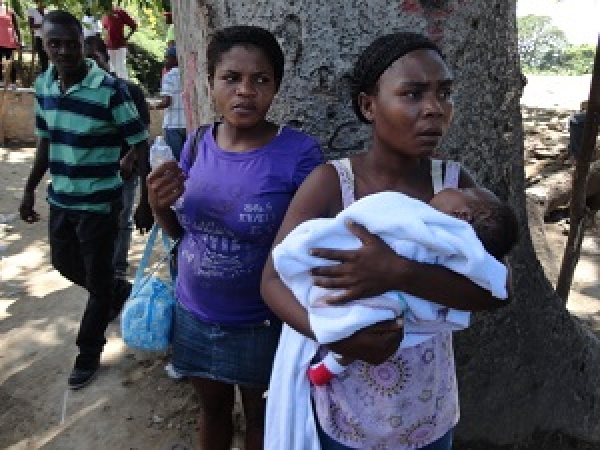 Migración deporta 83 indocumentados haitianos
