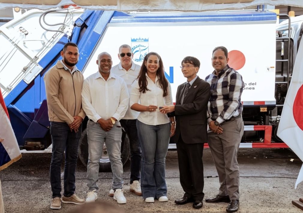 La entrega se realizó durante una ceremonia protocolar celebrada en la sede del cabildo.
