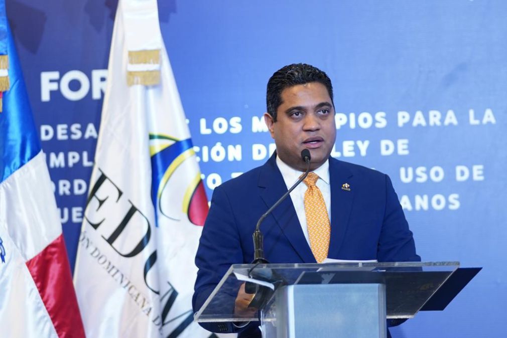 Kelvin Cruz participa en la Cumbre Latinoamericana de Municipalidades. Foto: Fuente Externa.
