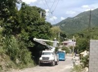 Ayuntamiento de Sabaneta desarrolla amplio operativo de reparación e instalación de nuevas lámparas en todo el distrito.