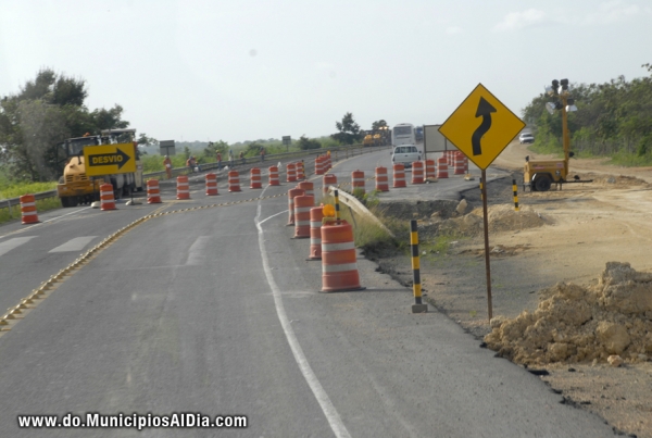 Avanza construcción Circuito Vial del Este