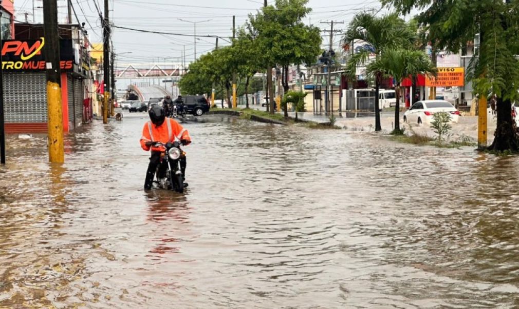 En algunos puntos, advirtieron, las temperaturas permanecerán bastante calurosas.