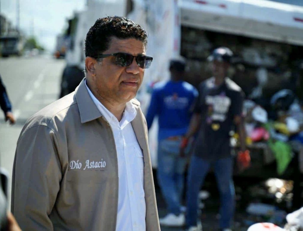 Dío Astacio encabezará evaluación técnica al puente Francisco del Rosario Sánchez.