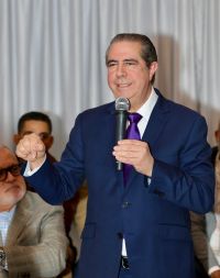 Reiteró que su principal compromiso es trabajar por la cohesión del partido.