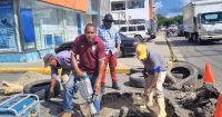 Alcaldía SFM inicia operativo de colocación de tapas en inmbornales.