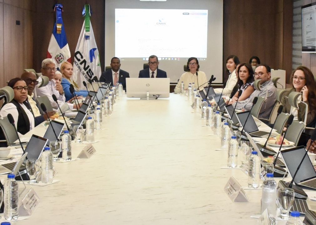Reunión del pleno del Consejo Nacional de Seguridad Social.