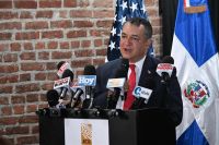Presidente del Pleno de la JCE, Román Jáquez Liranzo, habla con la prensa.