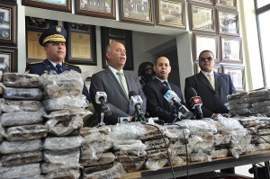 Dirección Nacional de Control de Drogas cuando presentó la droga incautada en Punta Cana, donde hay más de cuarenta implicados.