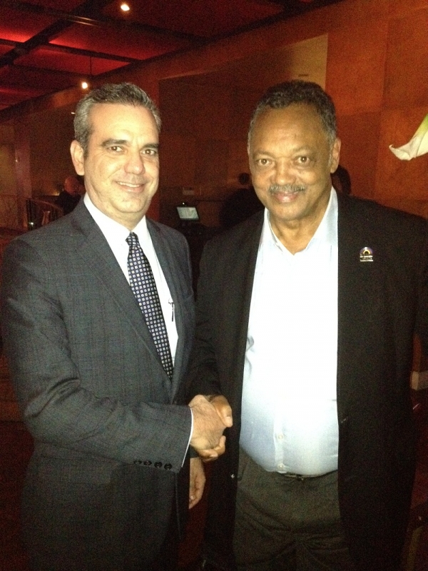 Luis Abinader y el reverendo Jesse Jackson.