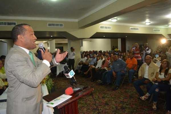 Proclaman candidato a alcalde de Santo Domingo Este: 