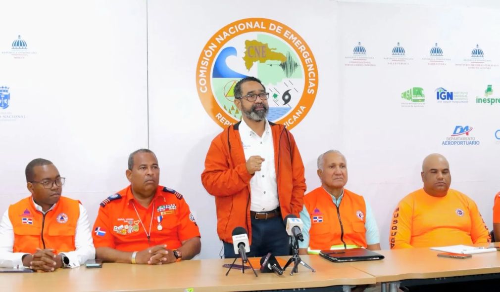 La Defensa Civil intensifica las acciones preventivas frente al inicio de la Temporada Ciclónica 2025.