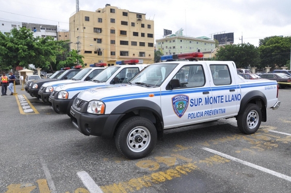 Nuevas unidades entregadas a distintas dotaciones de policía. 