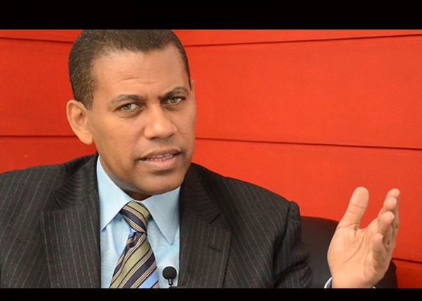 Gómez Mazara, llama una desobediencia nacional a las bases del Partido Revolucionario Dominicano, porque entiende se vulneraron sus derechos al no consultarlos para la firma del acuerdo PLD-PRD