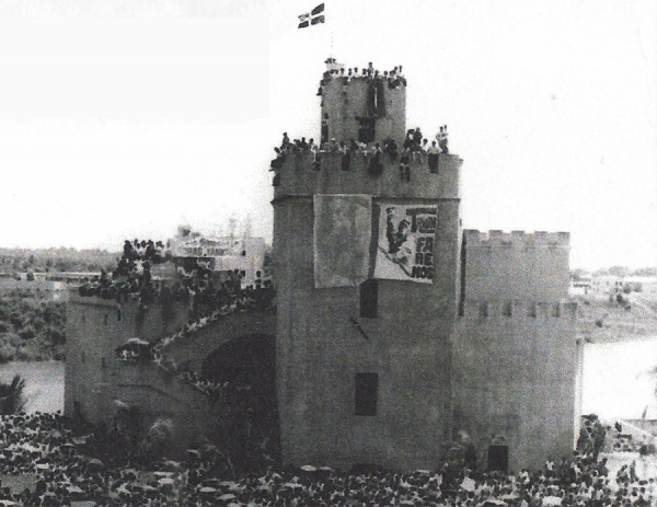 Fortaleza Ozama, hoy Fortaleza de Santo Domingo, en el momento que el presidente Constitucionalista Francisco Alberto Caamaño, anunciaba la devolución del poder al pueblo dominicano.