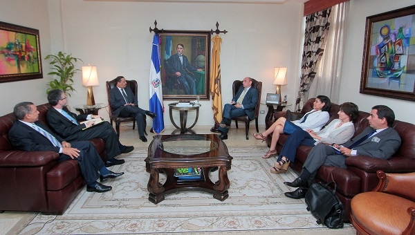 Misión de la ONU visita JCE interesada en resolución del Tribunal Constitucional