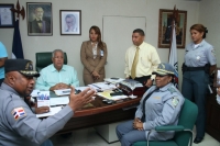 Nueva comandante policial de Baní visita alcalde