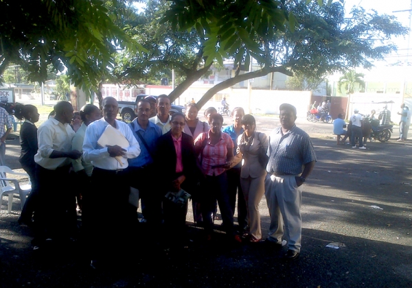 Técnicos de Educación del Distrito Educativo 17'04 del municipio Sabana Grande de Boyá, no pudieron entrar a su área de trabajo por haber sido acupadas por la Policía Nacional.