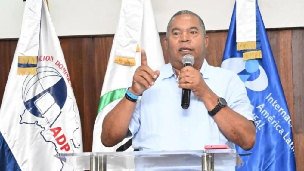 Reiteró que la defensa de la integridad física del docente debe ser prioridad nacional.