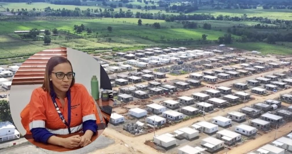En la foto se aprecia cuando la arquitecta Ivette Viloria Hernández, Superintendente de Desarrollo Social y Relaciones Comunitarias de la Compañía Barrick-Pueblo Viejo, era entrevistada por este medio. / Vista aérea del Proyecto Habitacional Nuevo Horizonte, el cual busca beneficiar a 656 familias de las diversas zonas en donde se tiene contemplado la construcción de la presa de cola, en Cotuí. Fotos: Margarita Almanzar.