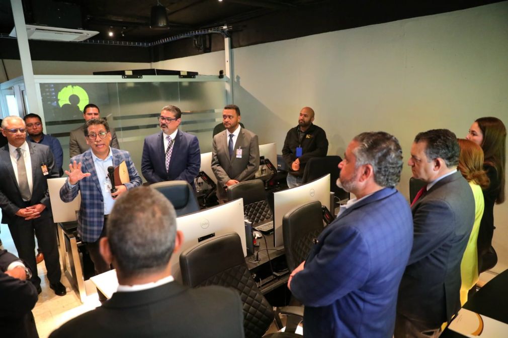 El presidente del Pleno de la JCE, Román Andrés Jáquez Liranzo encabezó el acto que se realizó en la sede de esa institución.
