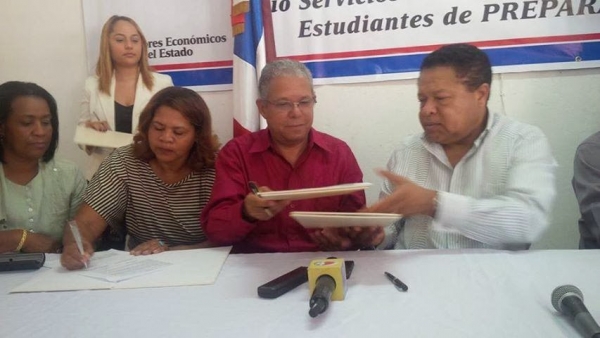 Gobernadora de Montecristi podría ser candidata a la sindicatura de San Fernando