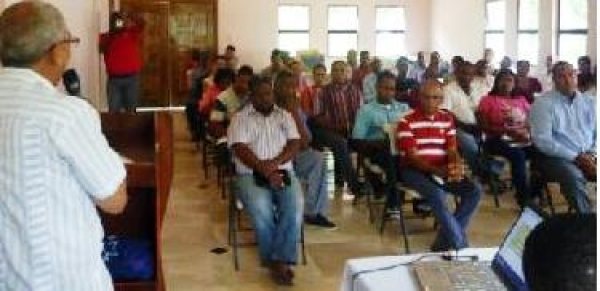 Conforman Consejos Económicos y Sociales ayuntamientos de Postrer Rio y La Descubierta