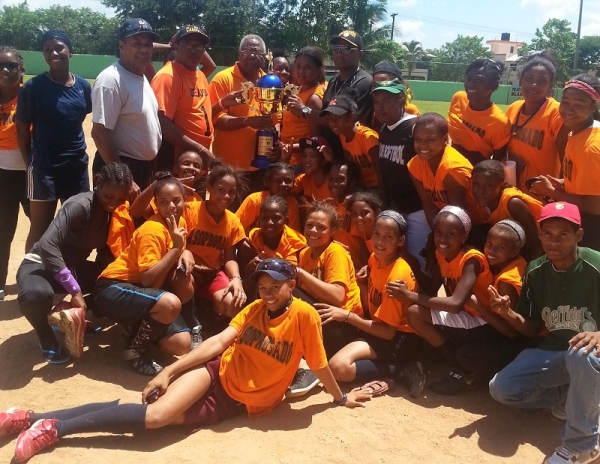 Provincias Duarte y Santo Domingo campeonas Softbol Juvenil e Infantil