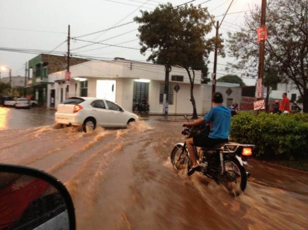 Torrencial aguacero provoco inundaciones en Dajabón
