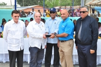 Braulio Brache pide empeño a jóvenes del béisbol RBI Fundación Rica de Villa Altagracia