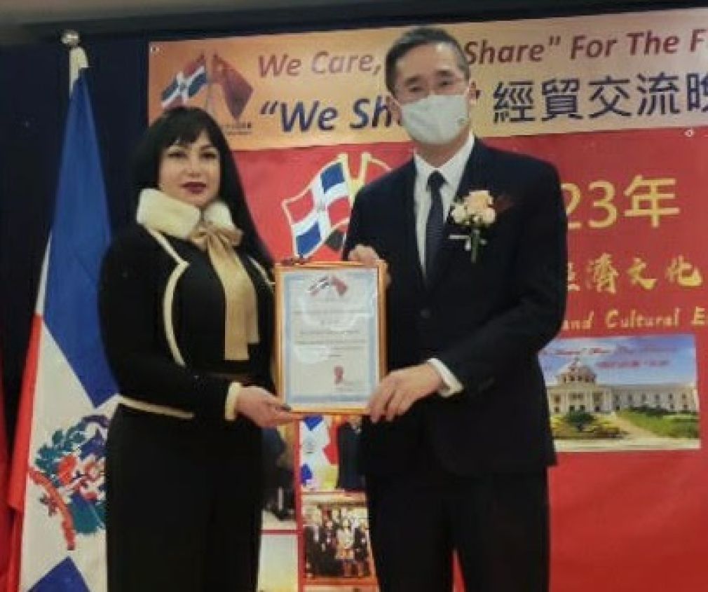 A través de la ACCDC en Hong Kong se han materializado diversos negocios de importancia en República Dominicana .