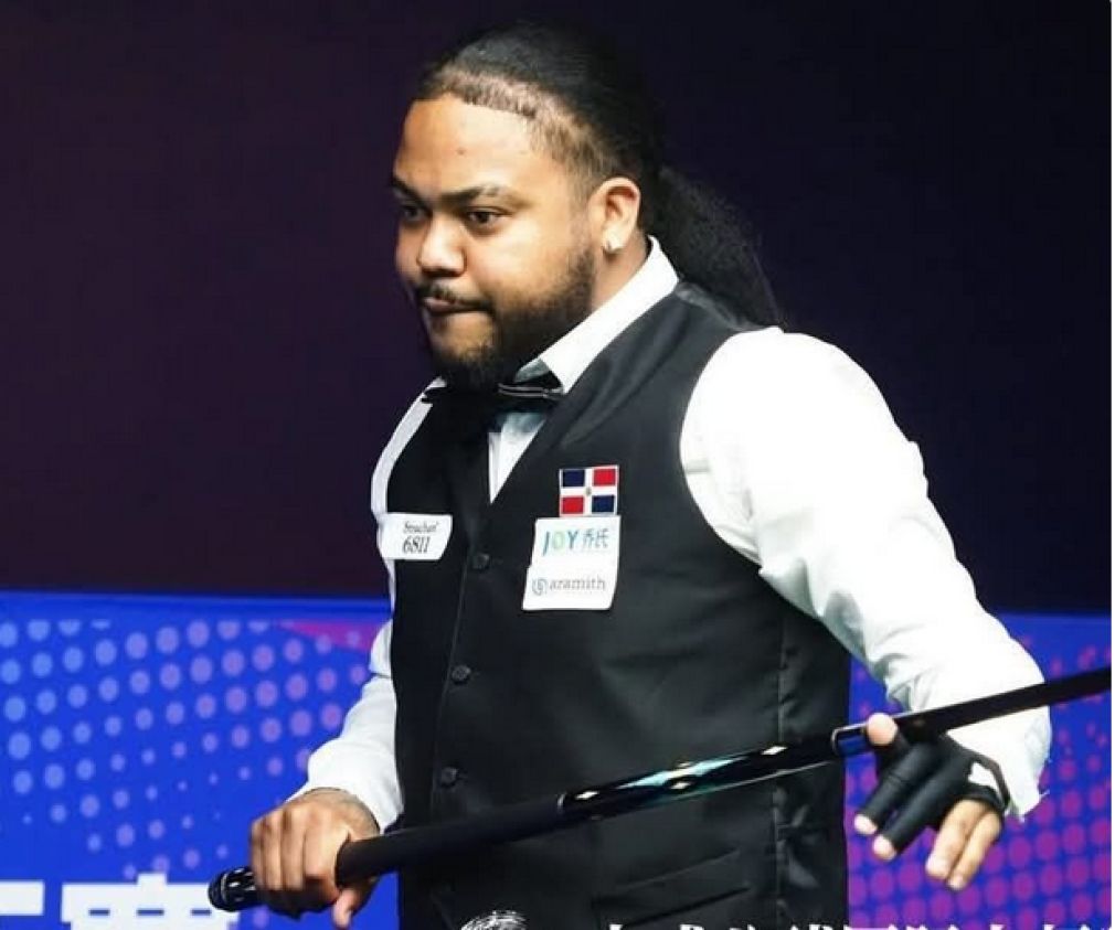 Billarista dominicano, Héctor Alexander, participa en torneo en China.