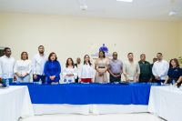 La alcaldesa Karina Aristy acompañó a la ministra de Interior y Policía, Faride Raful, en la conformación de una Mesa Local de Seguridad Ciudadana y Género.