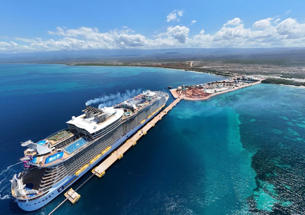 Pedernales recibió el crucero Oasis of the Seas, uno de los cruceros más grande del mundo.