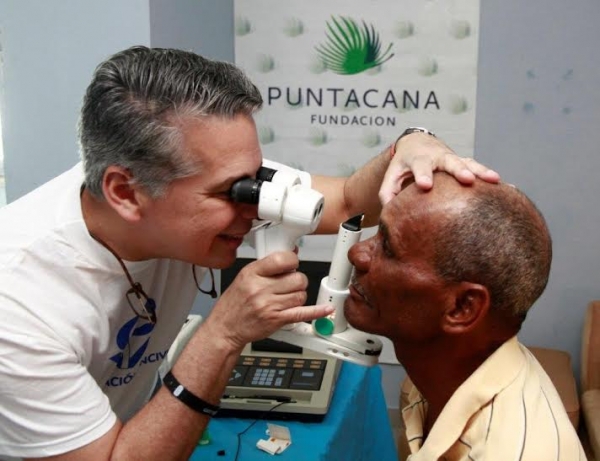 Fundación realiza más de 100 operaciones de la vista: 