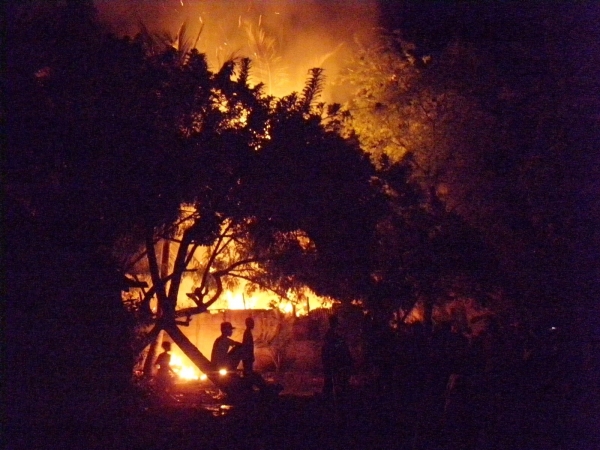 Obrero celoso quema vivienda en San Juan