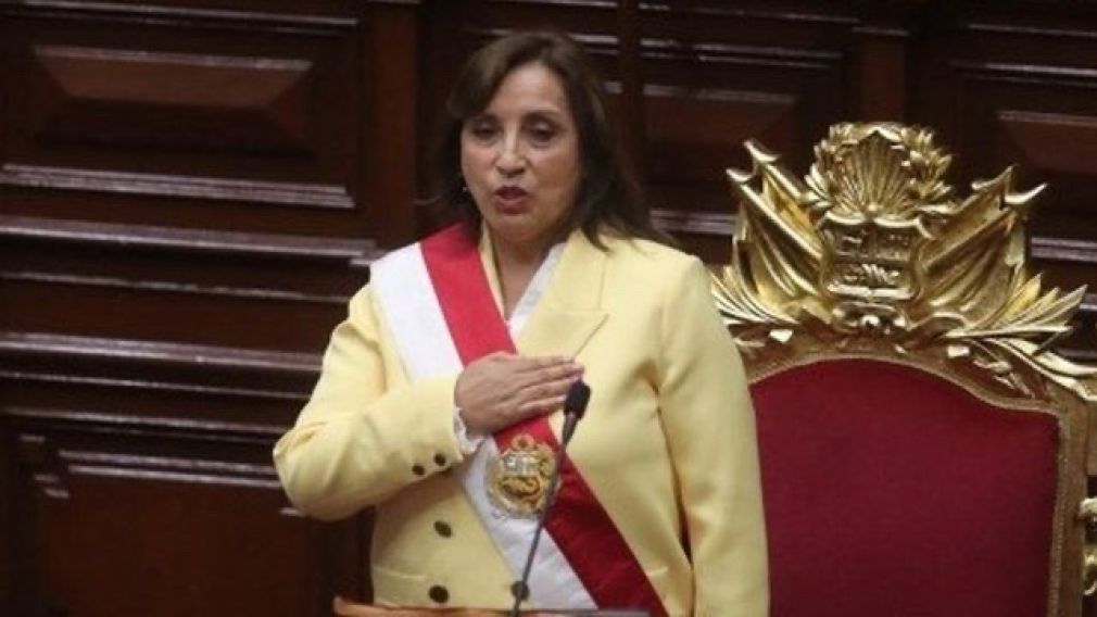 El destituido presidente de Perú, fue detenido este miércoles y se encuentra en la sede de la prefectura de Lima, poco después de ser destituido por el Congreso y de ser mayoritariamente señalado de haber intentado perpetrar un golpe de Estado. 