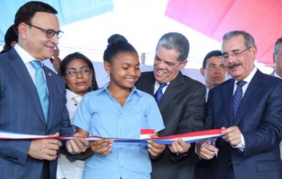 Presidente inaugura 15 escuelas en el Cibao