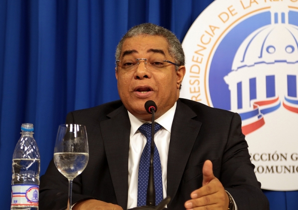 Luis Reyes.