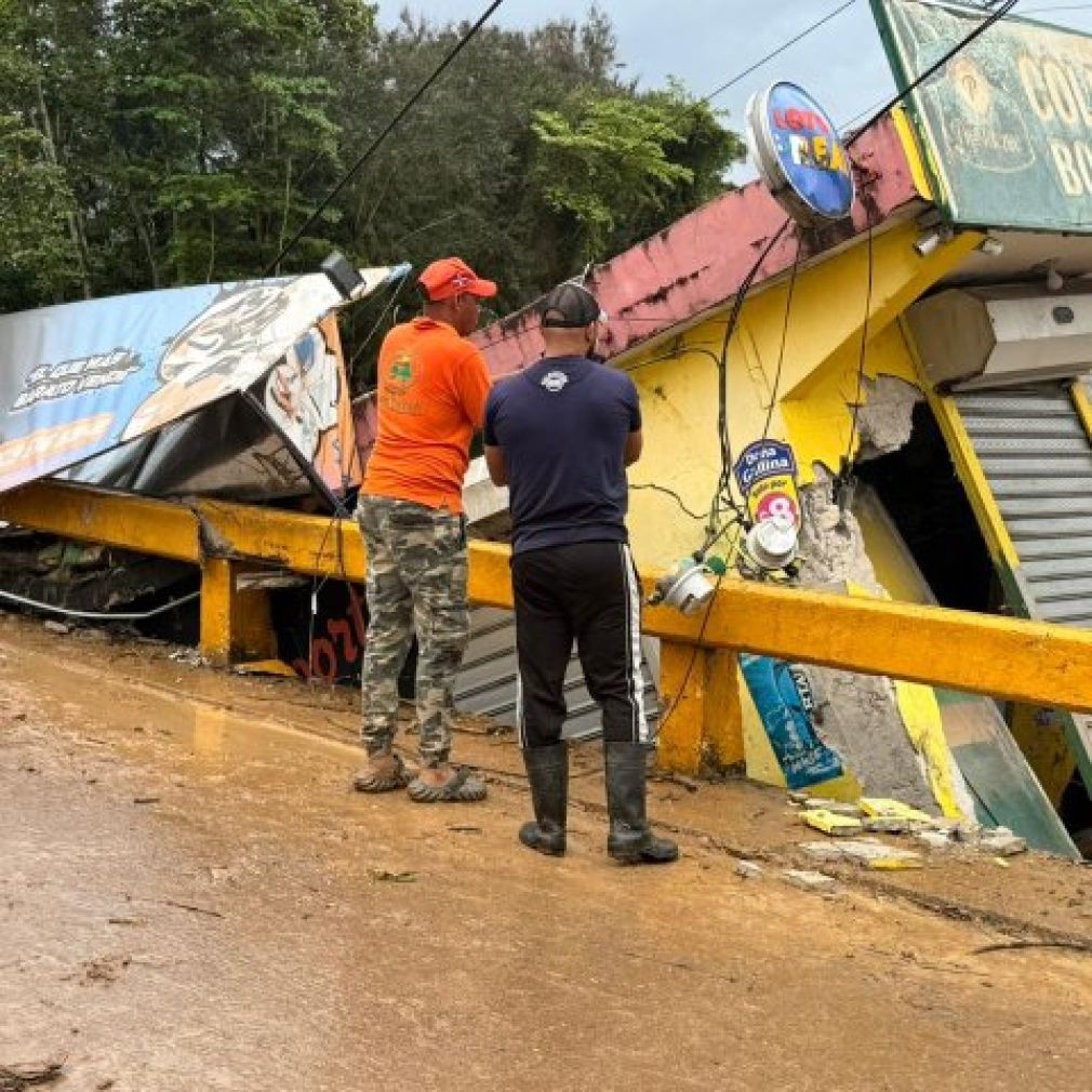Las fuertes lluvias han afectado varias viviendas y dañado ajuares.