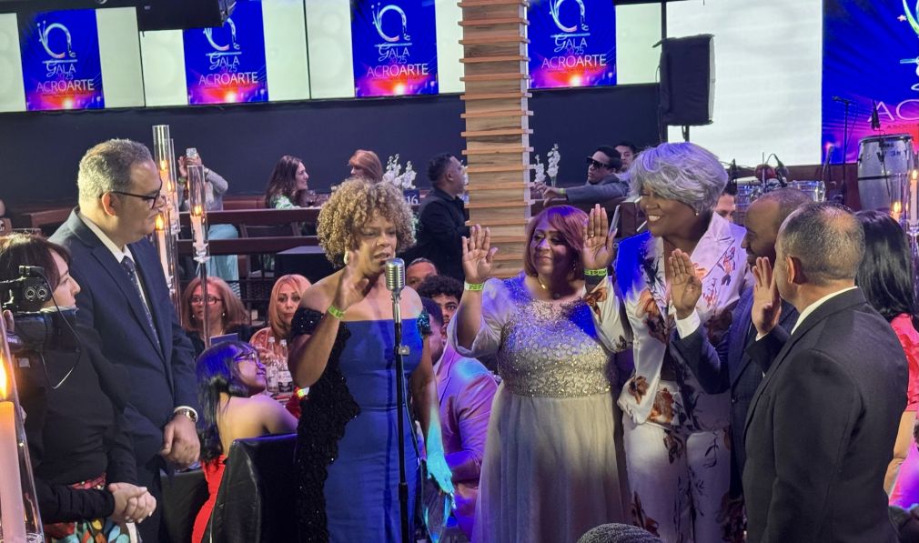 Una noche de estrellas del arte y la comunicación celebra la cultura dominicana en la Gran Manzana.