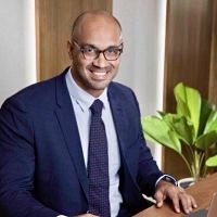 El autor: Director Ejecutivo, Cámara Minera Petrolera de la República Dominicana (CAMIPERD).